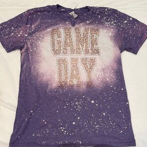 Gildan Purple Graphic Tee